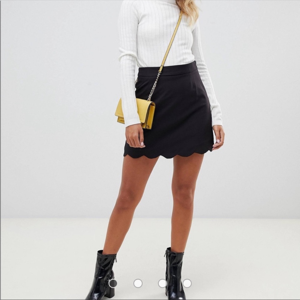 ASOS A Line Scalloped Hem Mini Skirt - Picture 4 of 5